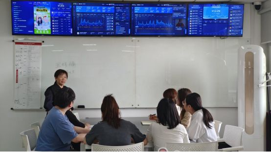 人丨一场从0到1的“突围战”AG真人网页干事创业的静海(图2)